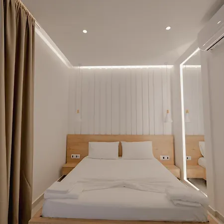 Inn Xhefri Sarande